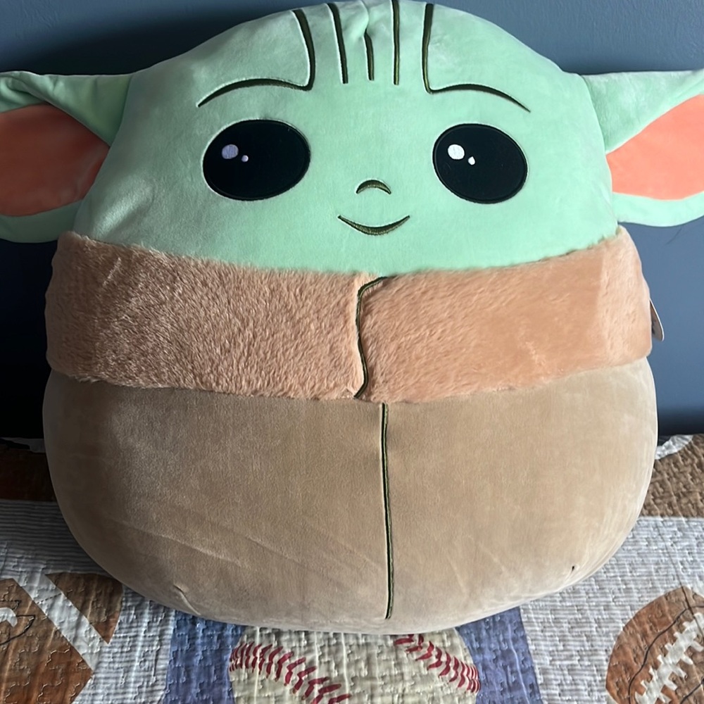 Baby Yoda squishmallow